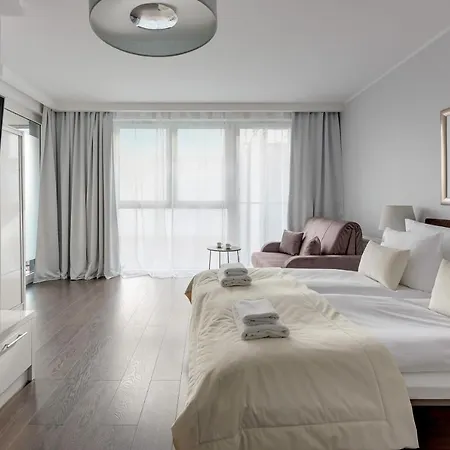 아파트 Downtown Sadova Center & Parking *