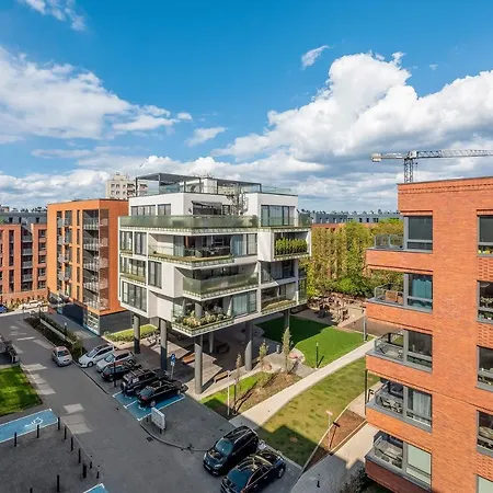 Apartment Downtown Sadova Center & Parking *