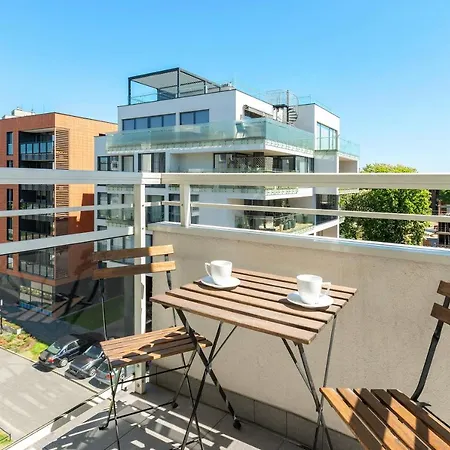 Apartment Downtown Sadova Center & Parking Gdansk